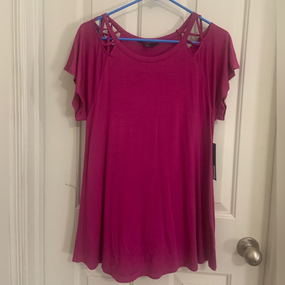 Purple tunic with cutout shoulders